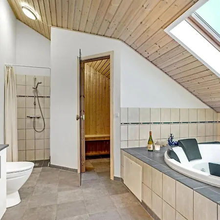 Holiday home Mattis - 650m From The Sea In Nw Jutland By Interhome