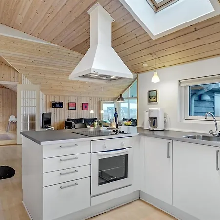 Mattis - 650m From The Sea By Interhome Feriehus *